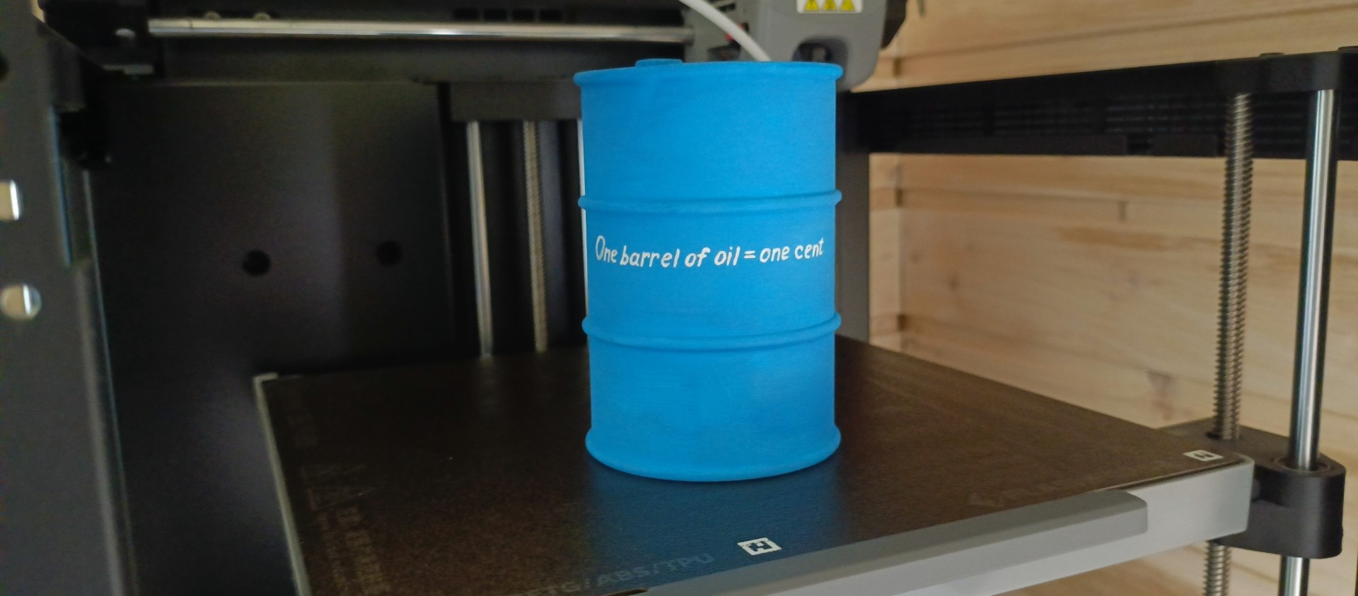 photo 1 barrel of oil
