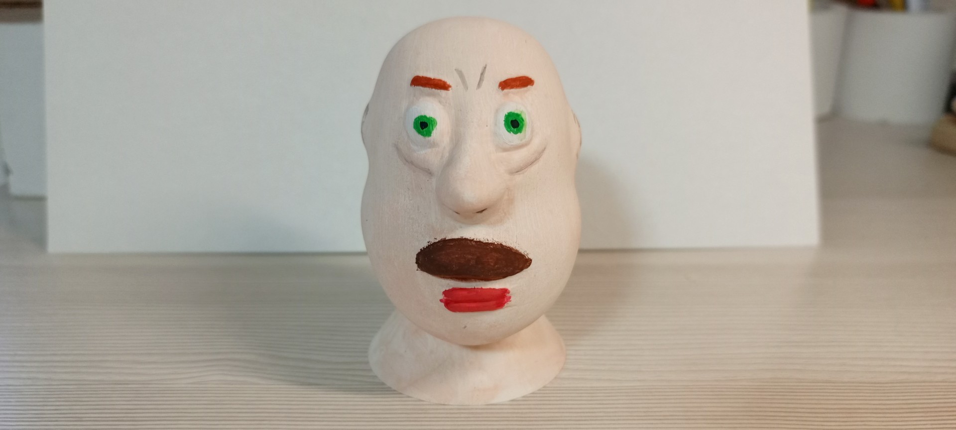 photo 1 empty head