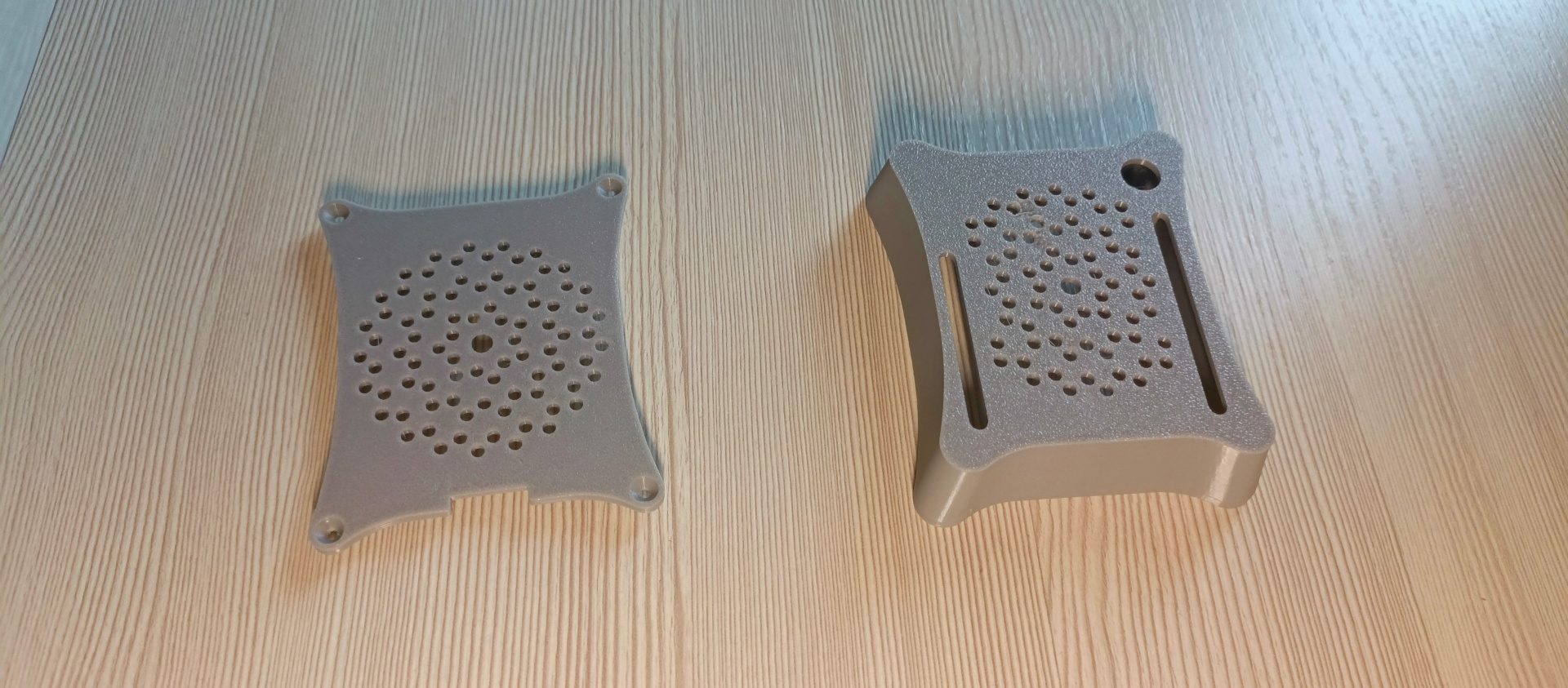 photo 3 housing for esp8266 d1