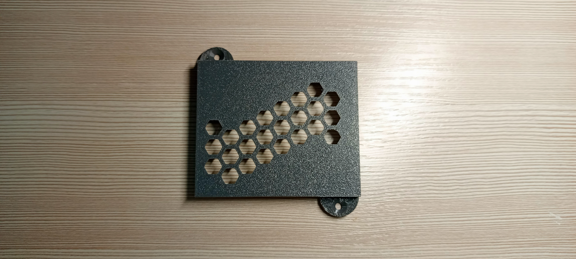 photo 1 two and a half inches hdd wall mount